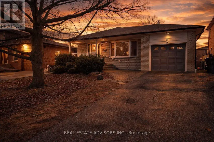 Detached at 87 EUCLID AVENUE, Toronto