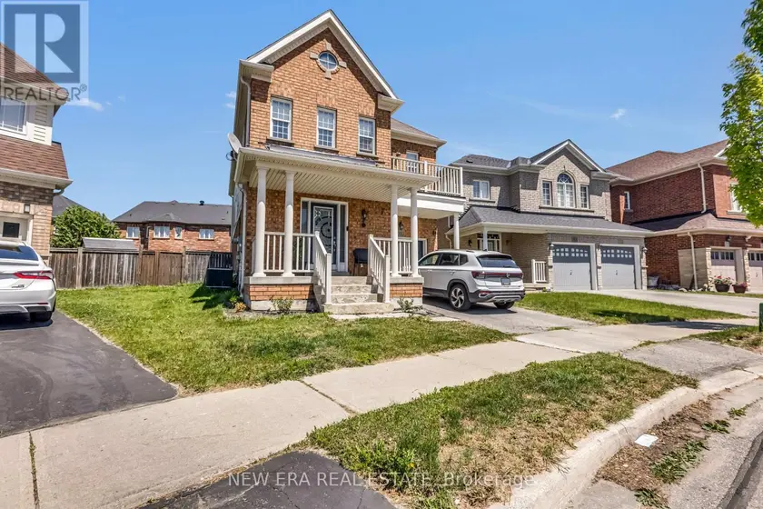 Detached at 11 WARNFORD CIRCLE, Ajax