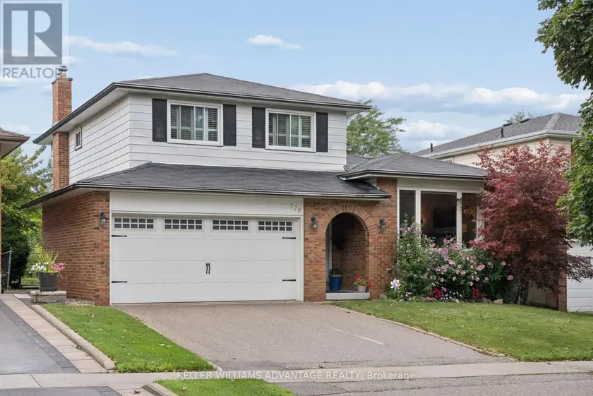 Detached at 128 HOLMCREST TRAIL, Toronto