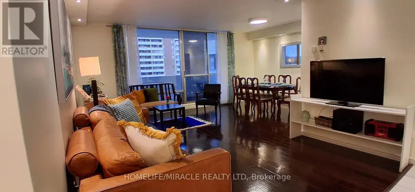 Apartment at 1618 - 1 MASSEY SQUARE, Toronto