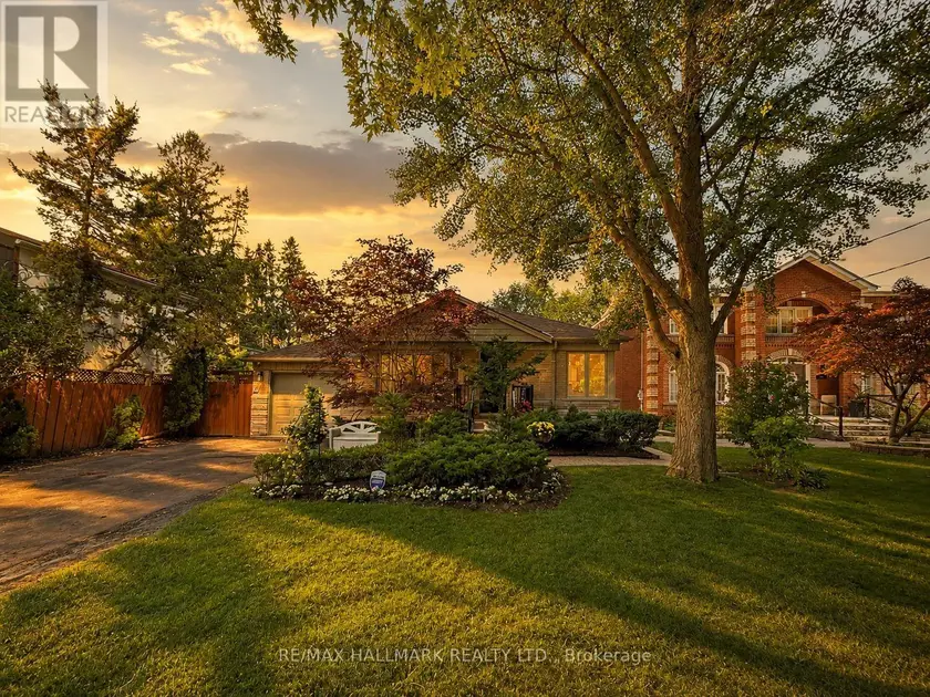Detached at 52 COLONEL DANFORTH TRAIL, Toronto