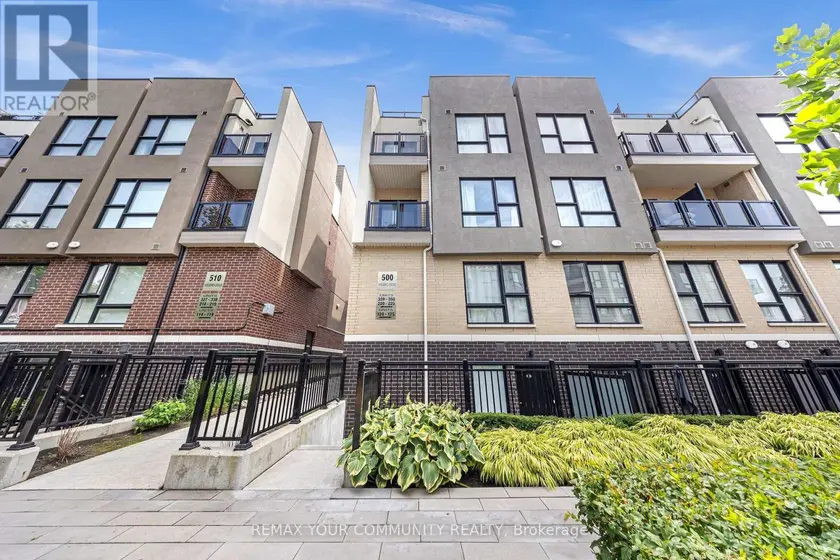 Townhouse at 120 - 500 KINGBIRD GROVE, Toronto