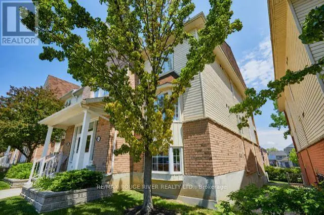 Townhouse at 3 - 92 PETRA WAY, Whitby