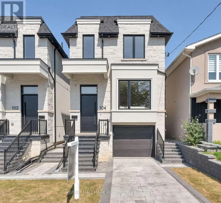 Detached at 104 YARDLEY AVENUE, Toronto