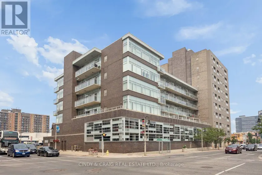 Apartment at 305 - 44 BOND STREET W, Oshawa