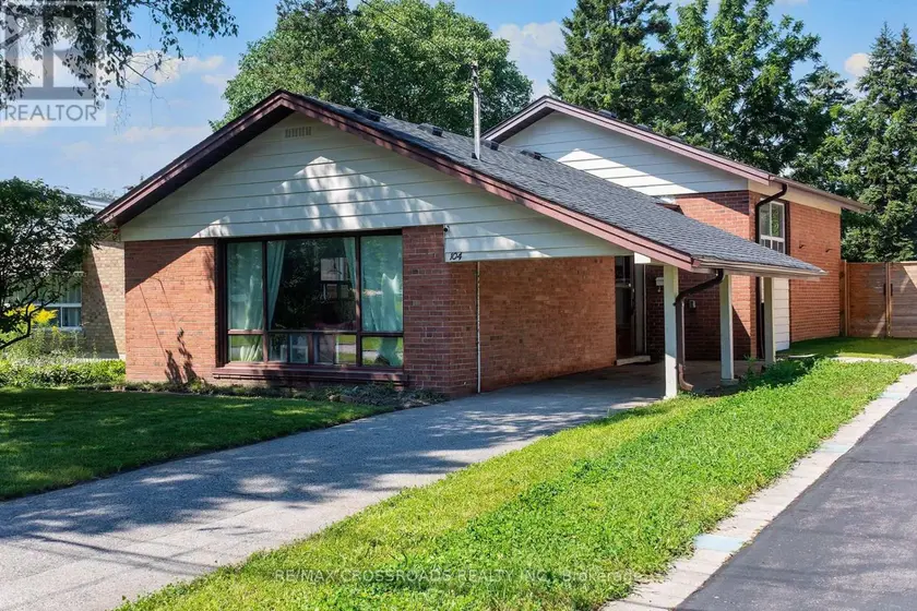 Detached at 104 HAILEYBURY DRIVE, Toronto