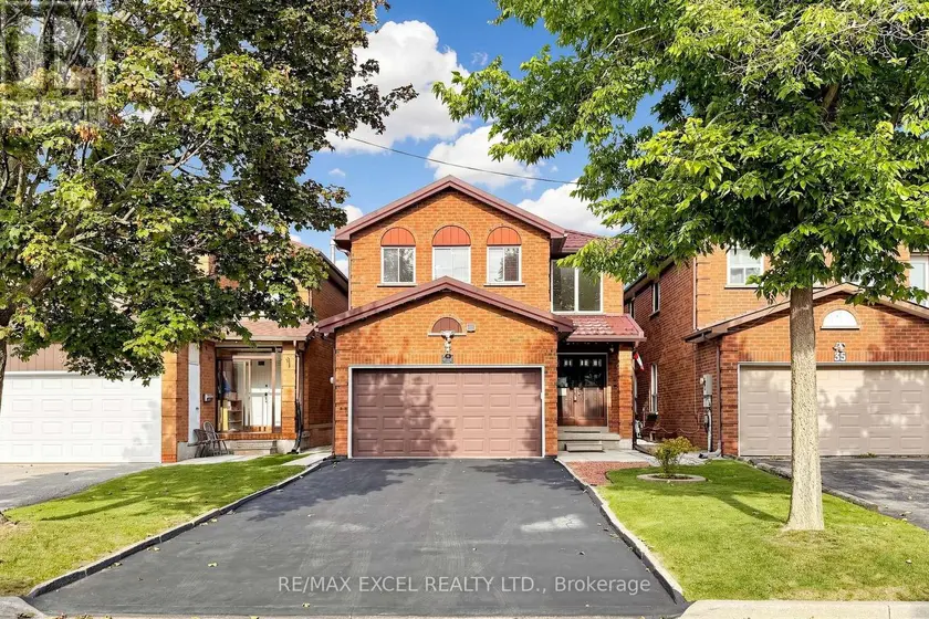 Detached at 33 WHARTON SQUARE, Toronto