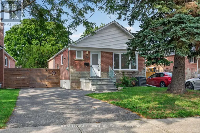 Detached at 24 GLENSHAW CRESCENT, Toronto