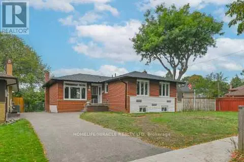 Detached at Unit Main Floor