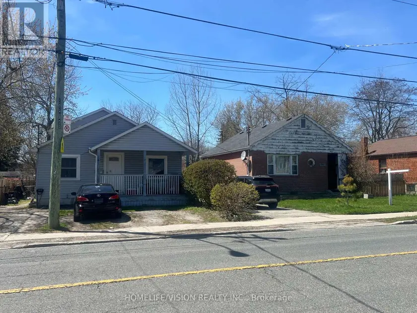 Detached at 222 & 224 KENNEDY ROAD, Toronto