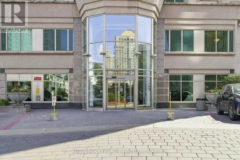 Apartment at PH109 - 11 LEE CENTRE DRIVE, Toronto