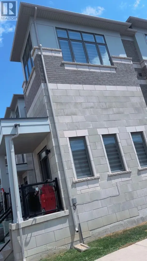 Townhouse at 771 CHINOOK PATH, Oshawa