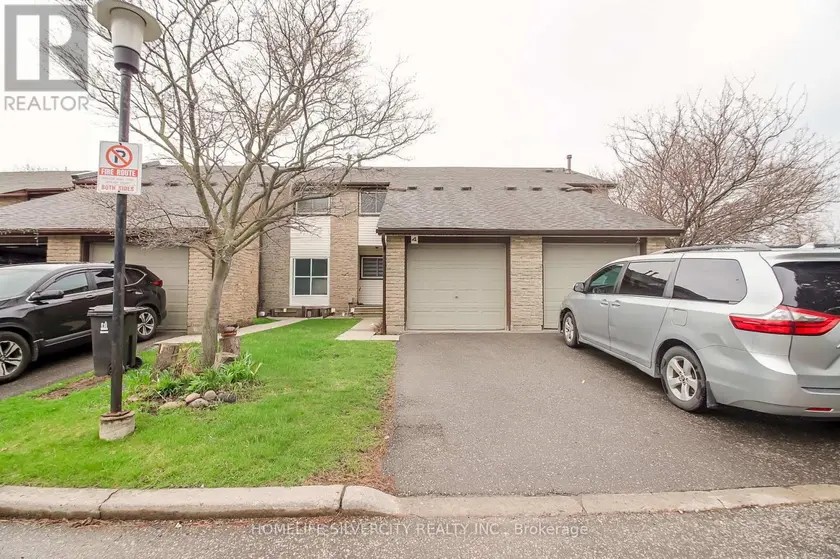 Townhouse at 4 - 50 SILVERBELL GROVE, Toronto