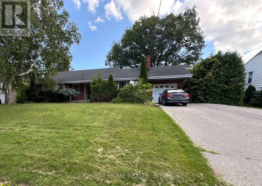 Detached at 77 CHURCHILL AVENUE, Oshawa