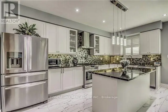 Detached at 7 GROGAN STREET, Ajax