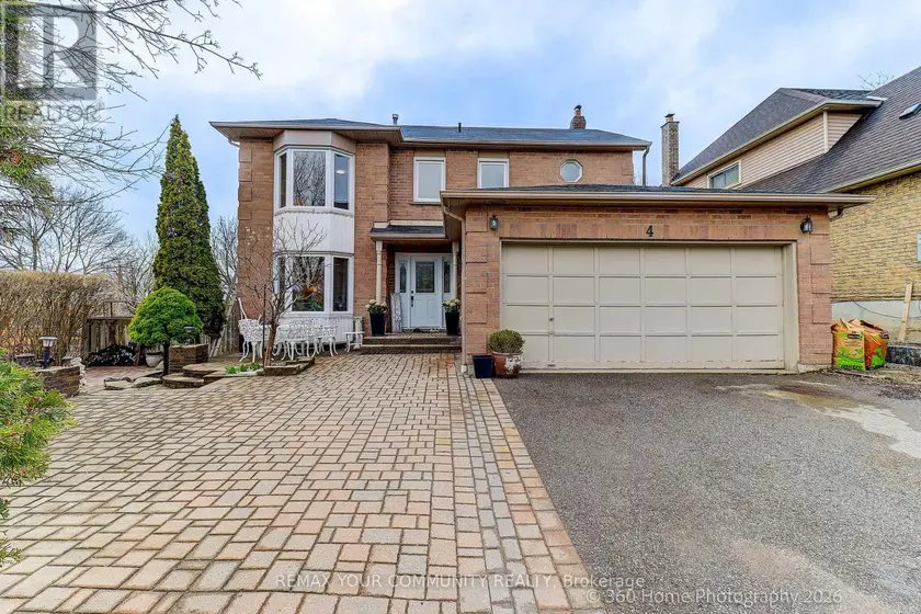 Detached at 4 MAYFLOWER STREET S, Whitby