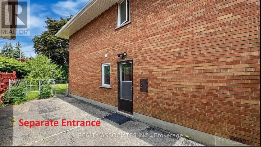 Detached at LOWER - 60 BEACHAM CRESCENT, Toronto