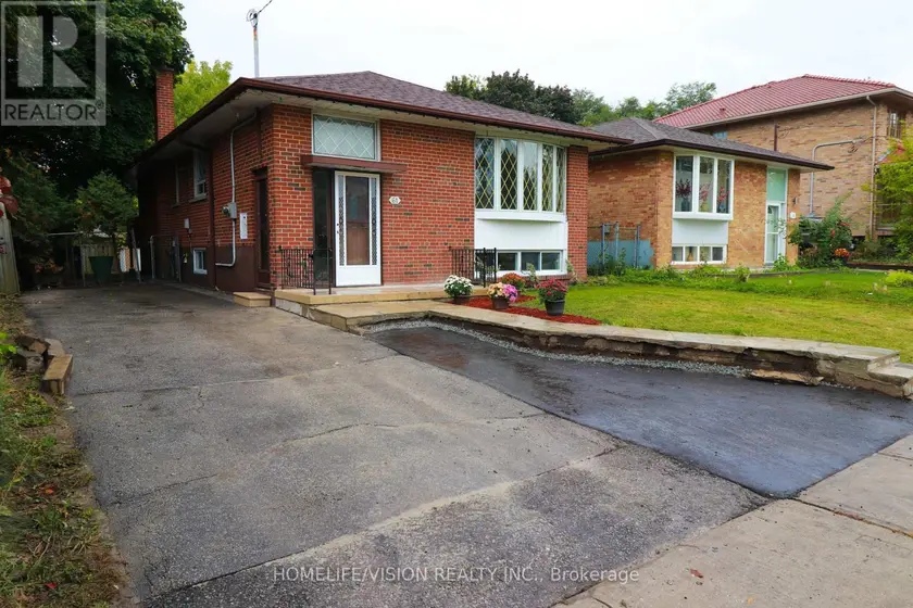 Detached at 61 LEWISTON ROAD