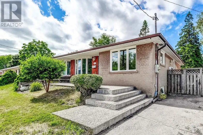 Semi-Detached/Link at 53 GLORY CRESCENT, Toronto