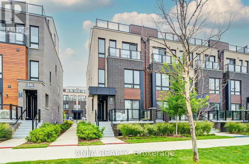 Townhouse at 21 - 235 MCLEVIN AVENUE, Toronto