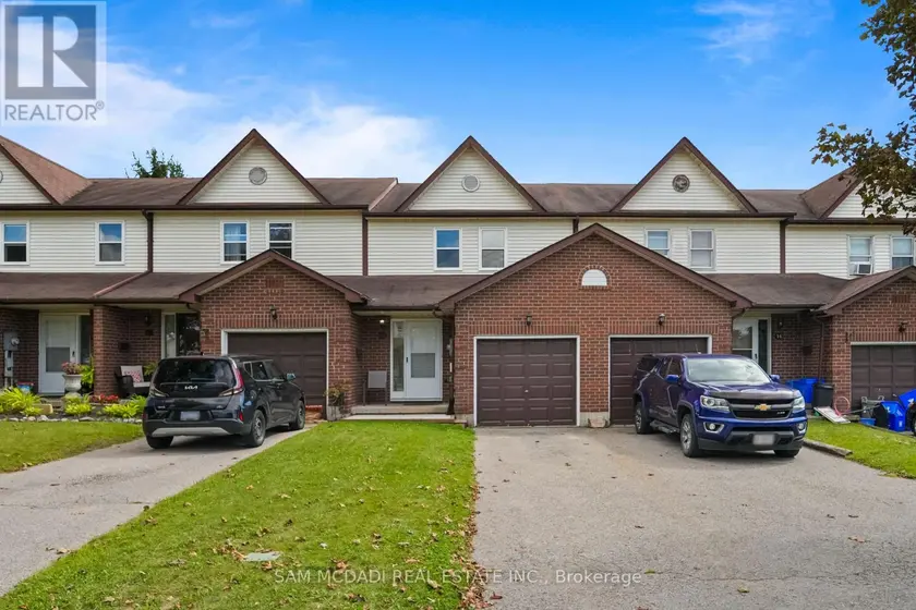Townhouse at 14 BIRCHFIELD DRIVE, Clarington