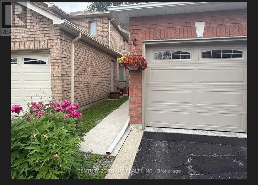 Detached at BASEMENT - 4 HANIA TERRACE, Toronto