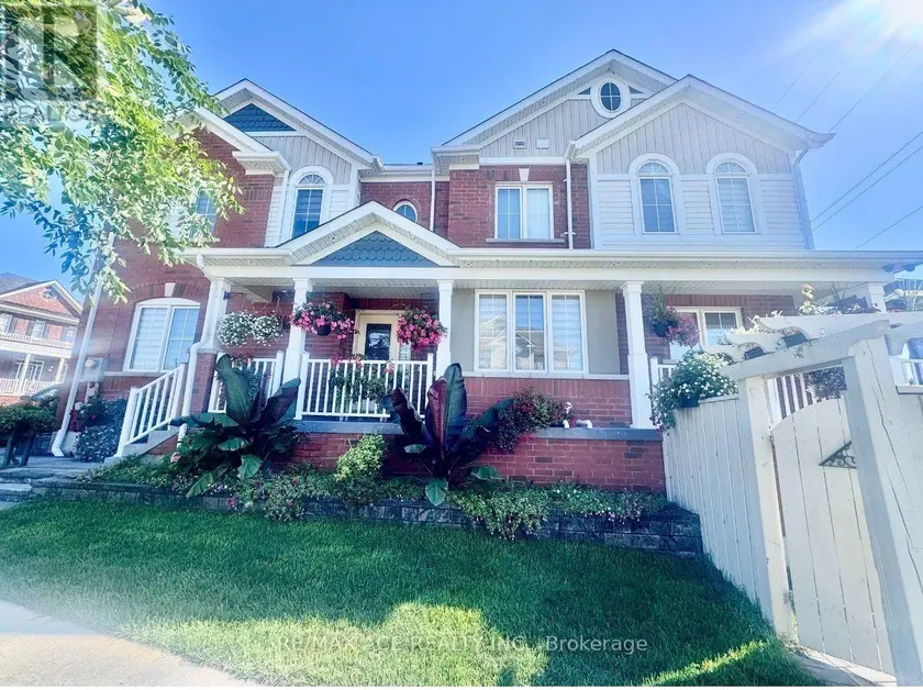 Townhouse at 1011 CAMEO STREET, Pickering