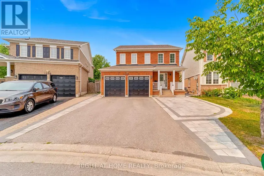 Detached at 1300 RAVENCLIFFE COURT, Oshawa