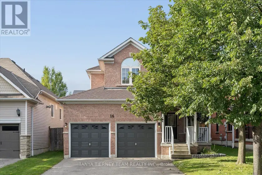 Detached at 16 CORIANNE AVENUE, Whitby