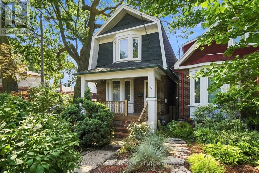 Detached at 104 CHISHOLM AVENUE, Toronto
