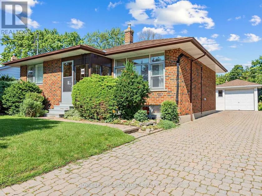 Detached at 68 BEACHAM CRESCENT, Toronto