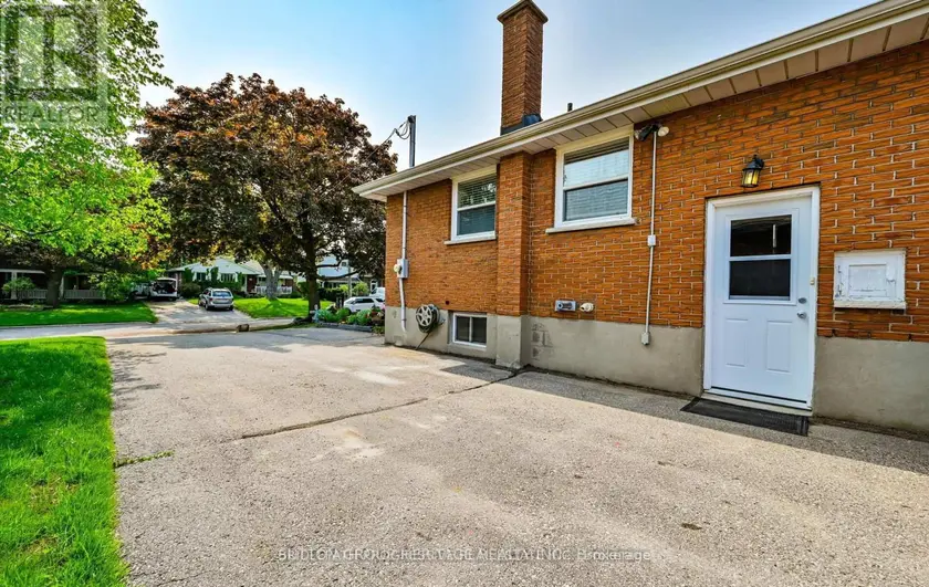Detached at 621 WYCHWOOD STREET, Oshawa