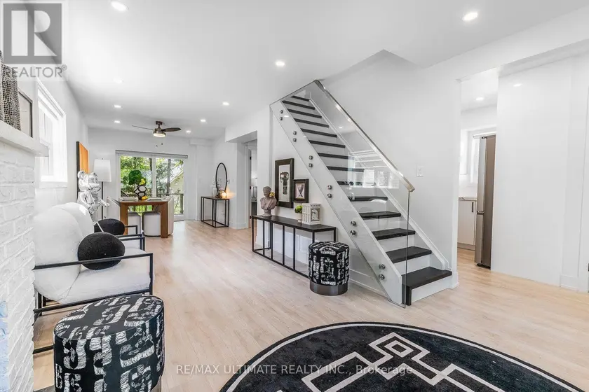 Detached at MAIN - 54 HUNTINGTON AVENUE, Toronto