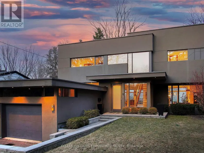 Detached at 9 FENWOOD HEIGHTS, Toronto