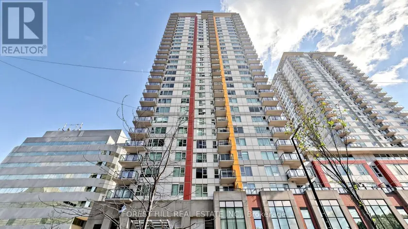 Apartment at 325 - 25 TOWN CENTRE COURT, Toronto