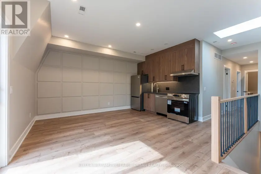 Detached at 4 - 352 JONES AVENUE, Toronto