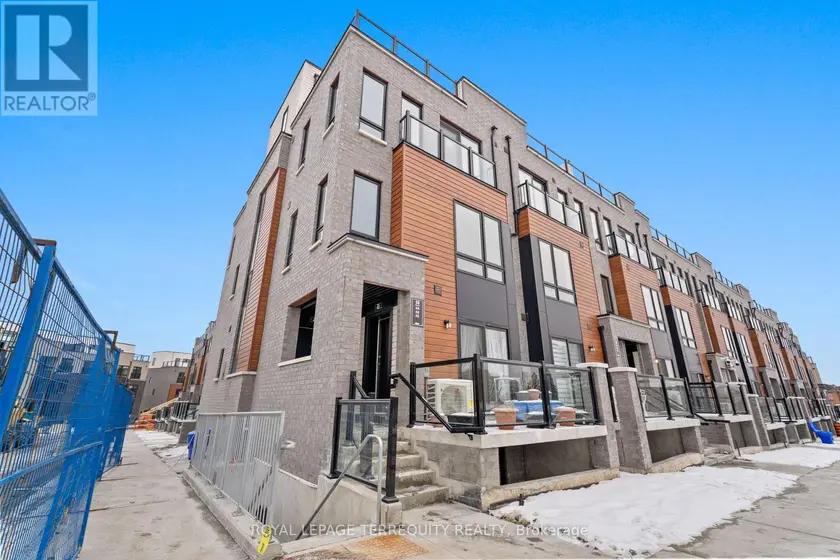 Townhouse at 43 - 30 LIBEN WAY, Toronto