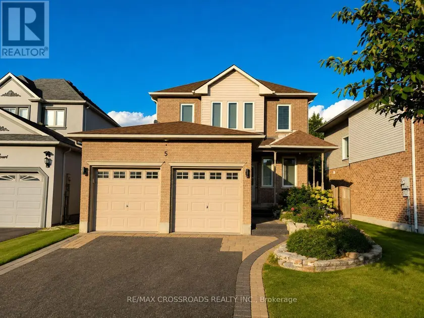 Detached at 5 ROBERT CORRELL COURT, Whitby