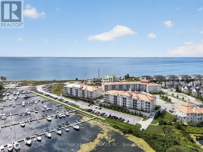 Apartment at 129 - 50 LAKEBREEZE DRIVE, Clarington