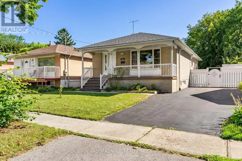 Detached at 25 ROWALLAN DRIVE, Toronto