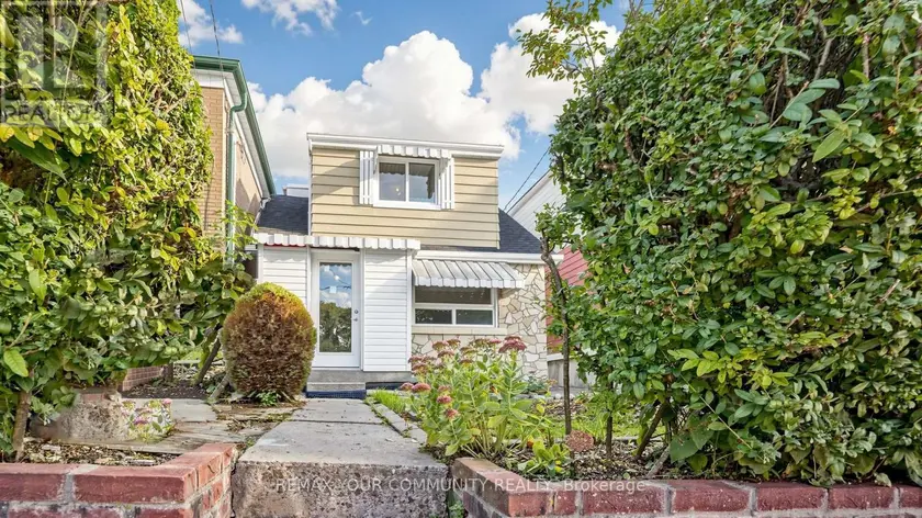 Detached at 73 ROBINSON AVENUE, Toronto