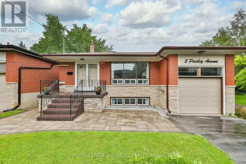 Detached at 3 PRESLEY AVENUE, Toronto
