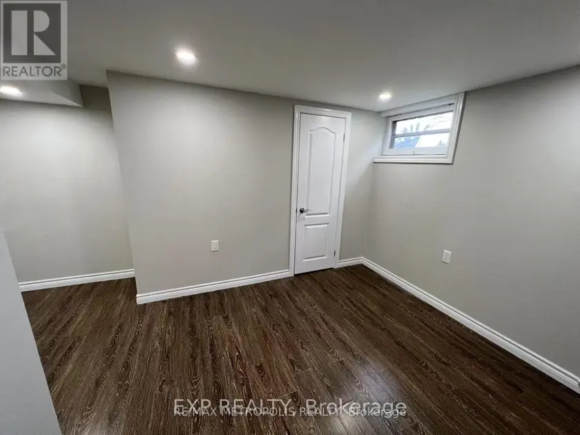 Detached at BSMT - 6 MID PINES ROAD, Toronto