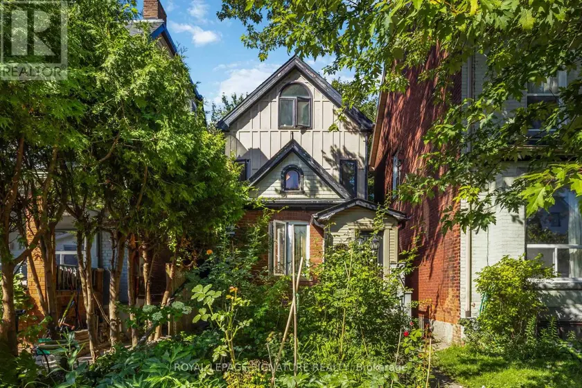 Detached at MAIN - 22 CURZON STREET E, Toronto