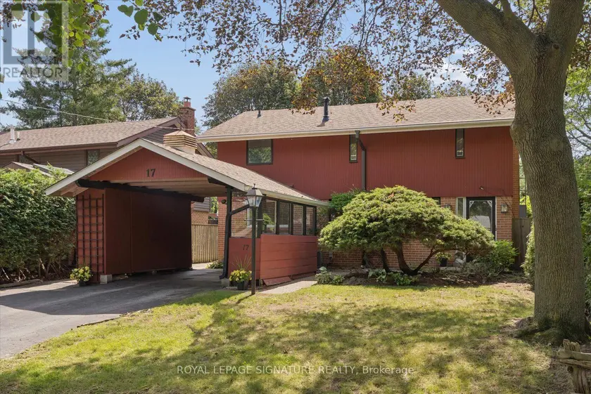 Detached at 17 LESTERWOOD CRESCENT, Toronto