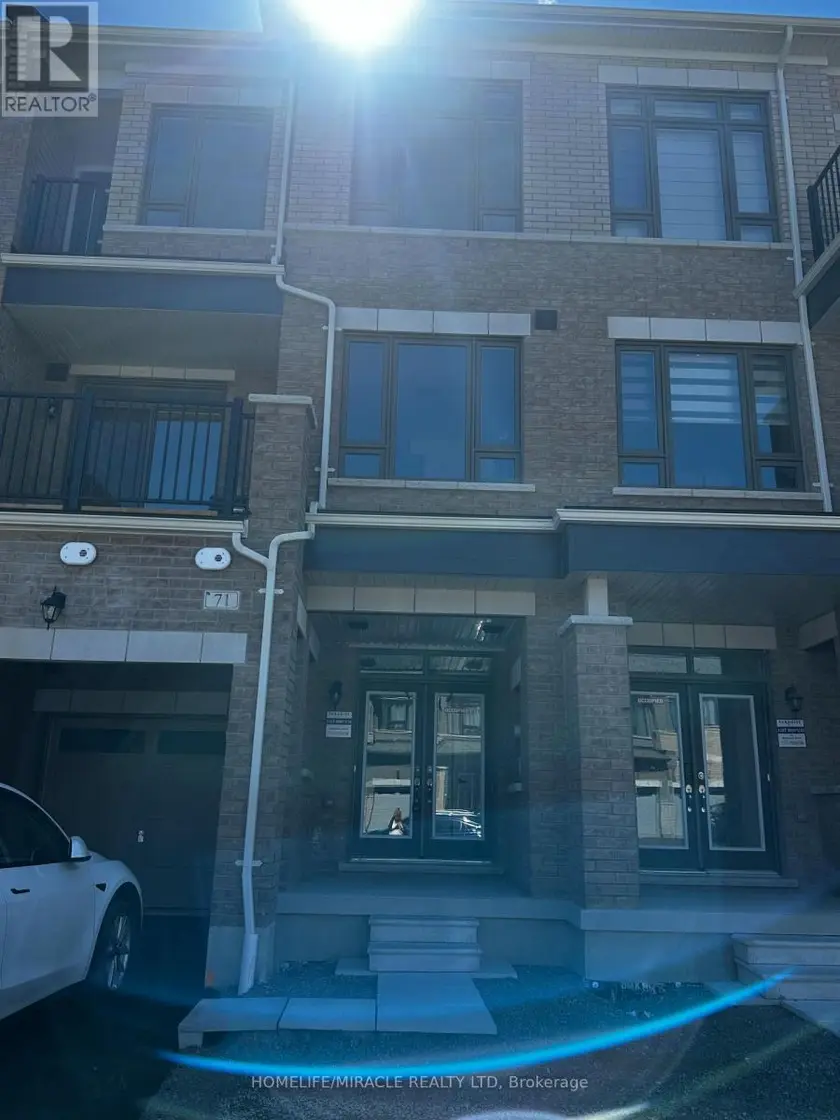 Townhouse at 71 MCGOWAN DRIVE, Whitby