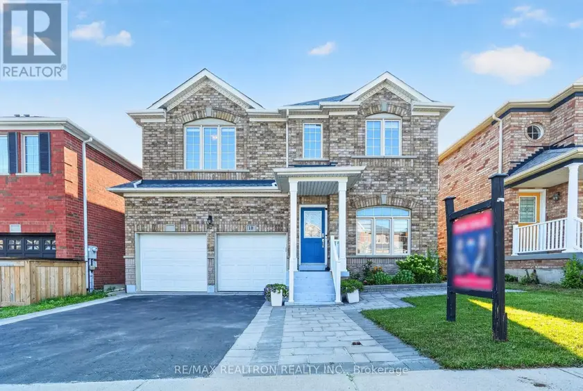 Detached at 18 CARTER-BENNETT DRIVE, Ajax