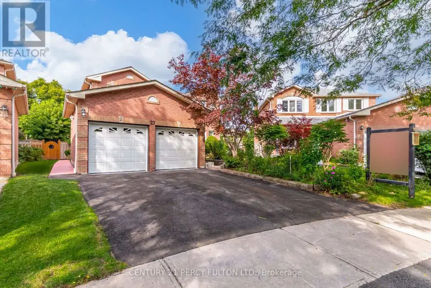 Detached at 27 DAGWELL CRESCENT, Ajax