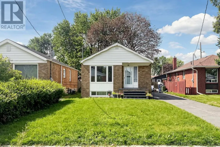 Detached at 48 FREY CRESCENT, Toronto