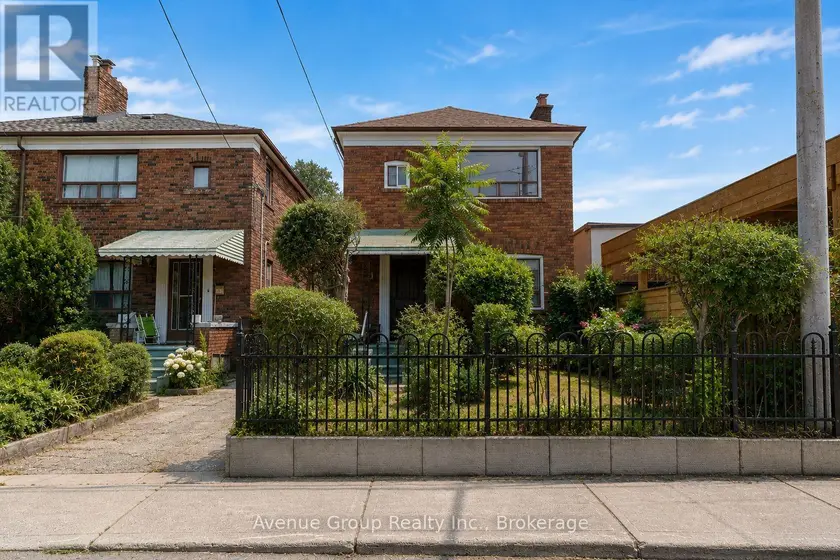 Detached at 1 WARLAND AVENUE, Toronto